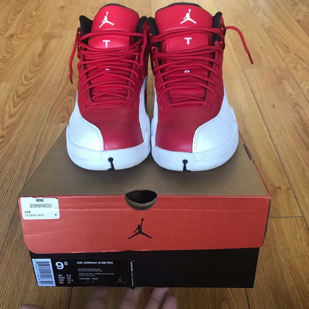 Air Jordan 12 Retro